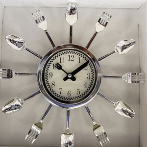 Silverware clock